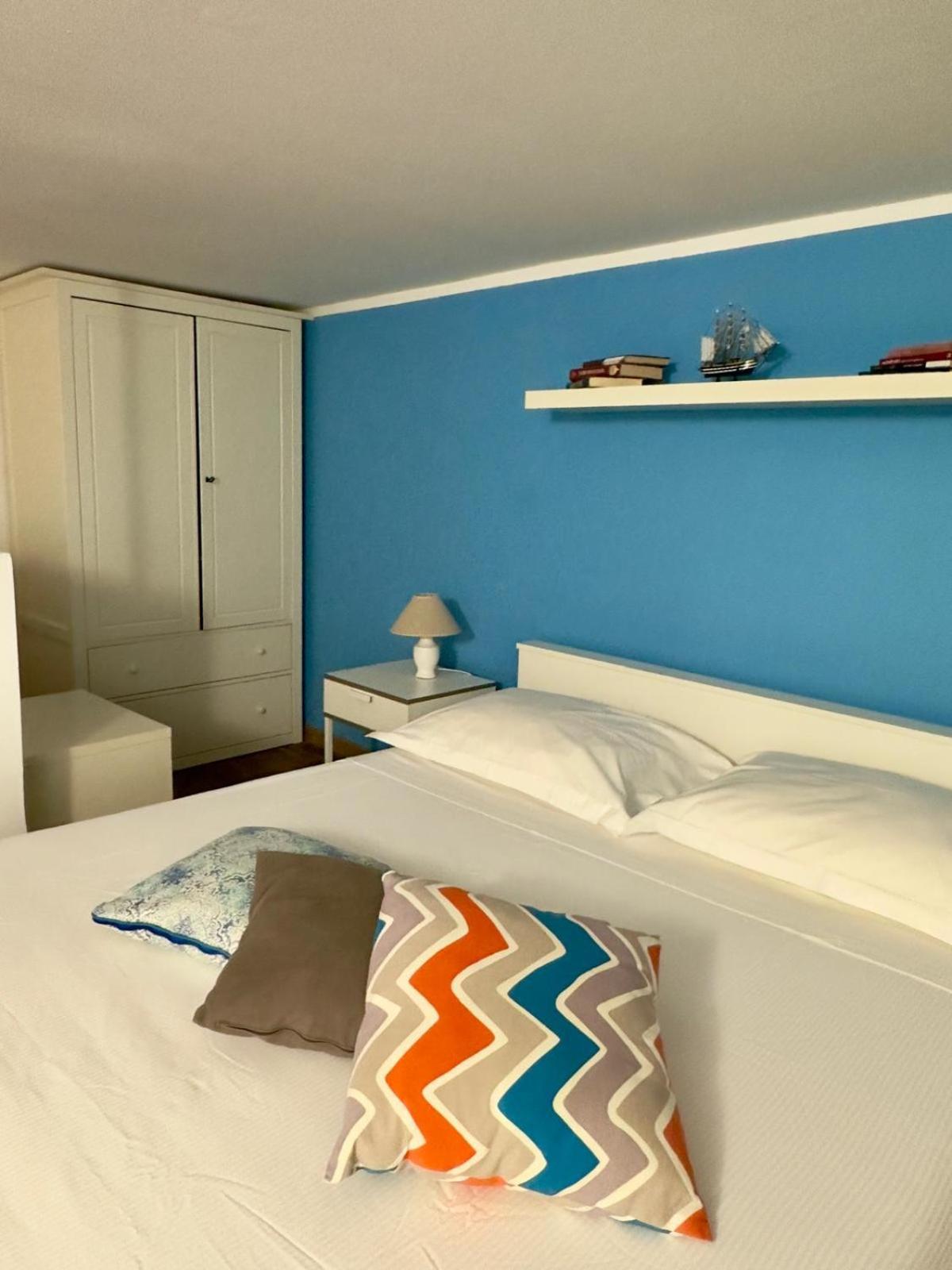 Blu Fronte Mare Apartment ปาแลร์โม ภายนอก รูปภาพ